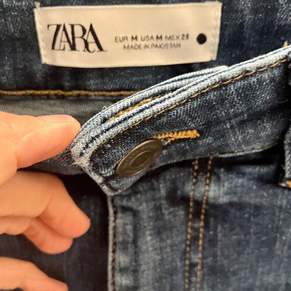 ZARA high waist 5 pocket jean skirt, midi-long, raw edge slit sz 28 sz M - Picture 4 of 8